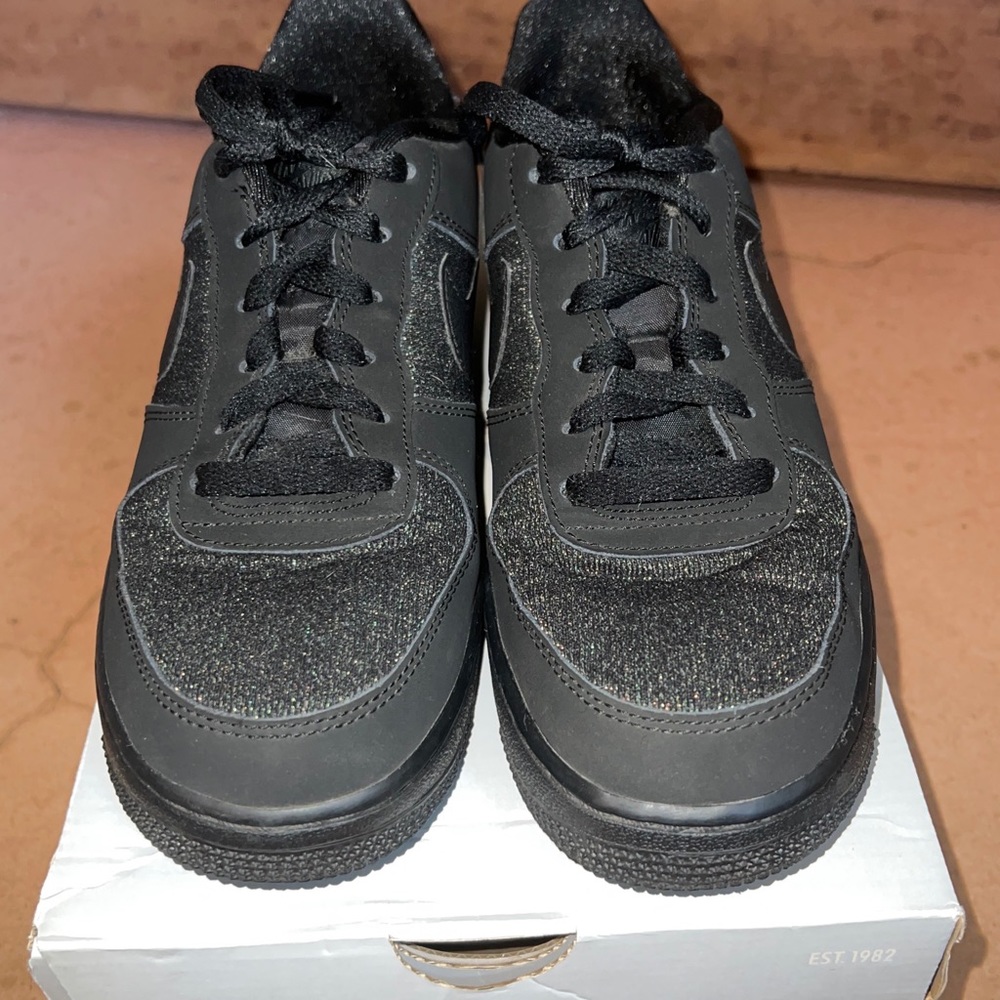 Nike Air Force 1 LV8 (GS) - 849345 002 - Black / Black - Multi - 6.5Y / Womens 8
